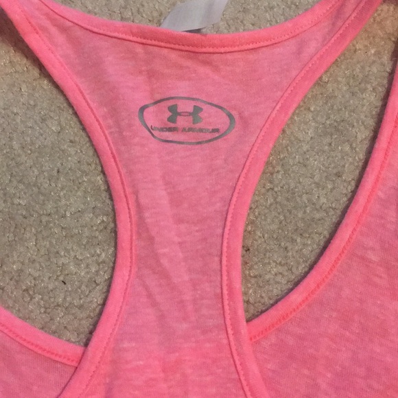 Under Armour Tank - Picture 3 of 5